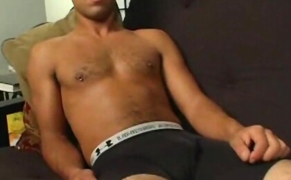 Solo Gay Jack Off Scene Featuring Zac, the Italian Stallion