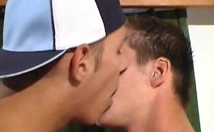 Hot Bodied Twinks
