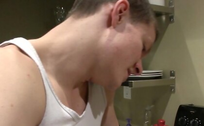 Chemistry Prank - Big Dicks at School - Tyler Sweet & Rocco Reed