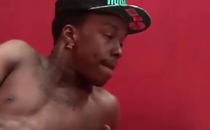 Dzyer Whyte jacking off his ebony schlong