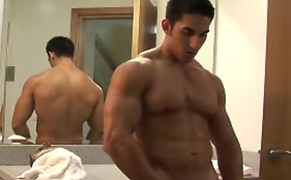 Cody Miller in a gym