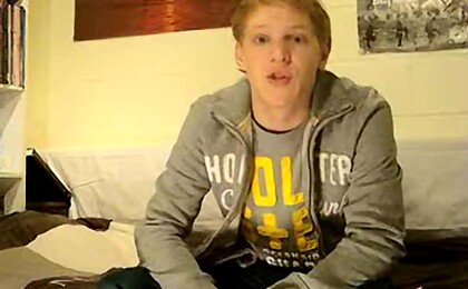 Matthieu - Matthieu's First Video