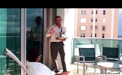 Zeb Atlas VIP Hotel Treat