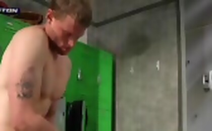 Two hot boys decided to fuck!
