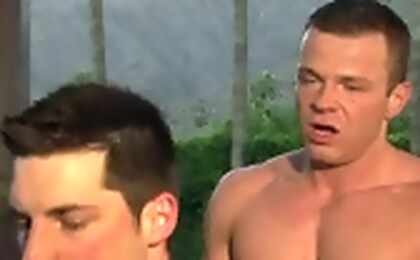 Two Hot Dudes Get Bored Outside And Fuck