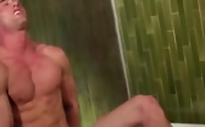 Muscle boy masturbates