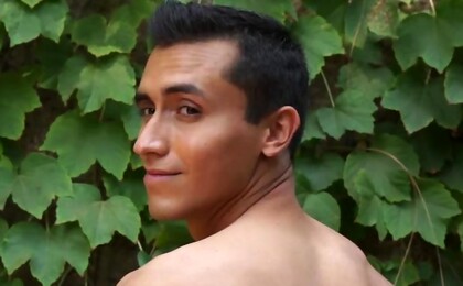 Antonio Galvan strokes dick