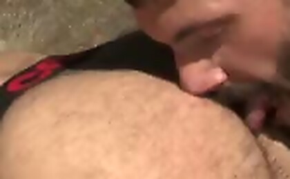 Beef Nâ€™ Briefs, Scene 3