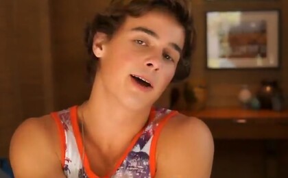 Hot boy Justin Owen stripping