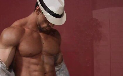 Macho Nacho - Big and Beautiful