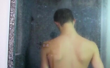 Getting Steamy In The Shower With Jasper - Jasper Robinson