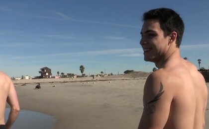 Graham & Ollie: Bareback
