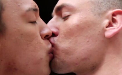 Gabriel Jordan and Forrest Marks FUCK to Keep Warm