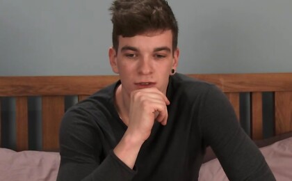 Straight Pup Caspar gets his First Man Wank & Cums a Nice Big Load Without Touching his Cock all Shoot!