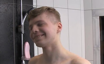 Shower twink jerk off