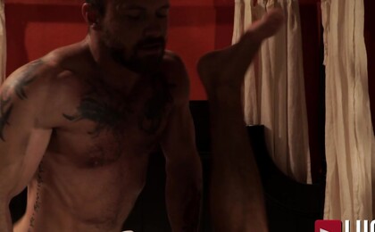 Jeffrey Lloyd Gives His Hole To Sergeant Miles
