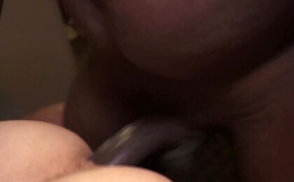 Ebony Daddy Seeds a Sloppy Hole.