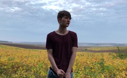 Hot Boy MASTURBATE OUTDOOR / 23 Cm / Huge DICK / Sexy ABS / Teen Boy / Stud