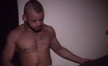 Muscle Hunk Rok Rangel Strokes his Thick BBC