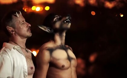 Daddy Barebacks Werewolf Furry - Cartoon Yaoi Gay Transformation Cum inside
