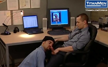Hung Business Man Buttfucks Maintence Guy