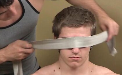 Chuck double edge
