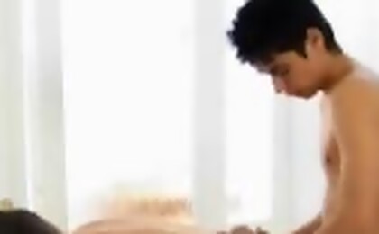 Wild Men Fucking Each Other In Awesome Threesome