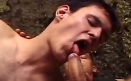 2 military dudes enjoys ass fucking and love to lick asses