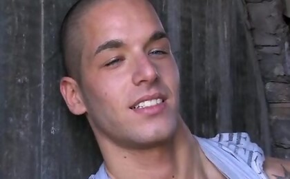 20 y.o. boy Loris, casting.