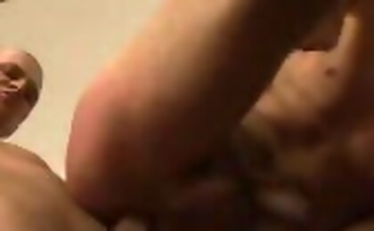 Skinhead fucks a cute frat boy with his bare horny cock !